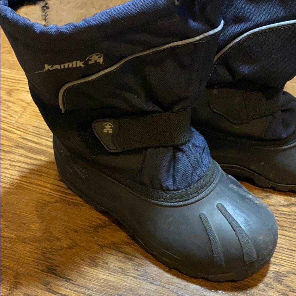 Snow boots - Picture 2 of 3